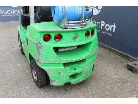 LPG heftrucks 2018  Cesab M325G (16)