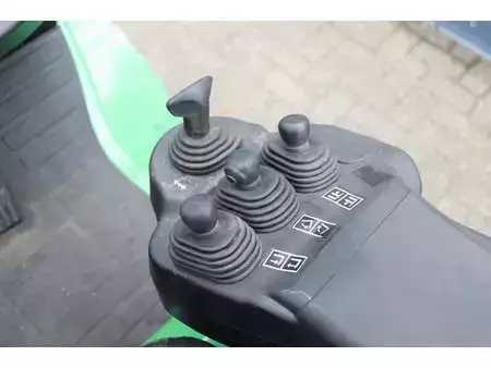 LPG heftrucks 2018  Cesab M325G (24)