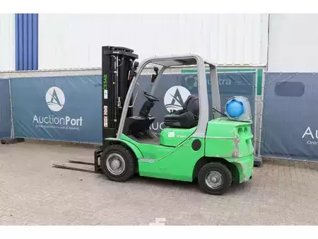 LPG heftrucks 2018  Cesab M325G (3)