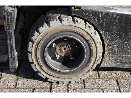 Sähkö - 4 pyör 2009  Hyster J2.0XN LWB (17)