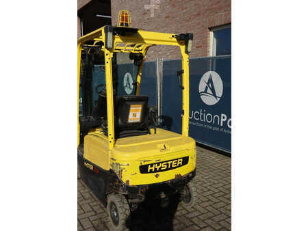 Sähkö - 4 pyör 2009  Hyster J2.0XN LWB (19)