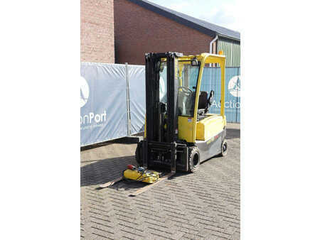 Sähkö - 4 pyör 2009  Hyster J2.0XN LWB (9)