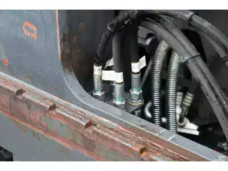 Elektromos 4 kerekű 2019  Linde E80-01/900 (11)