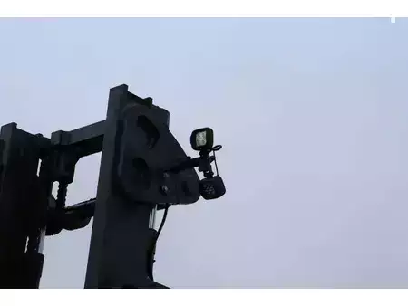 Elektromos 4 kerekű 2019  Linde E80-01/900 (13)