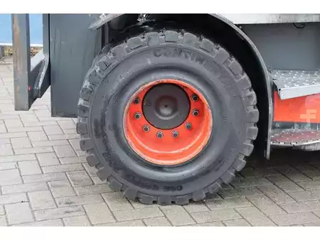 Elektromos 4 kerekű 2019  Linde E80-01/900 (15)