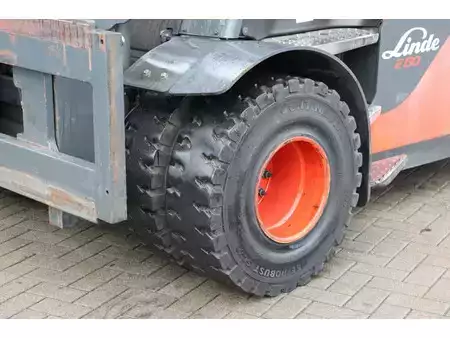 Elektromos 4 kerekű 2019  Linde E80-01/900 (16)