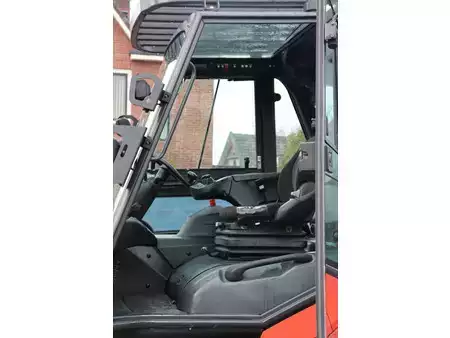 Elektromos 4 kerekű 2019  Linde E80-01/900 (28)