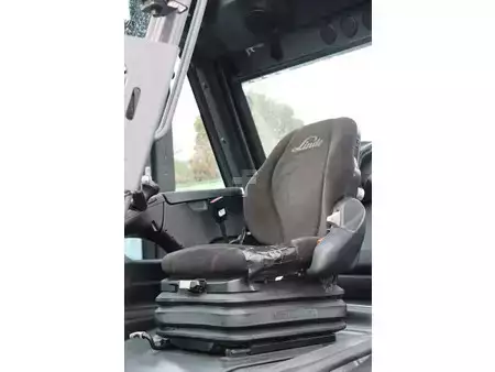 Elektromos 4 kerekű 2019  Linde E80-01/900 (29)