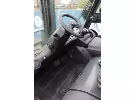 Elektromos 4 kerekű 2019  Linde E80-01/900 (30)