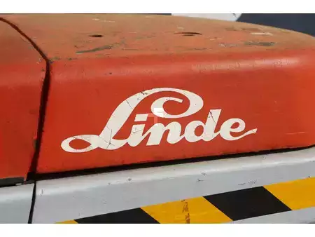 Diesel gaffeltruck 1982  Linde H70D (15)