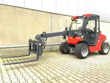 Telescopic forklift rigid 2025  Everun ERT1500 (2)