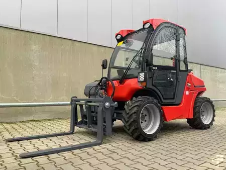 Telescopic forklift rigid 2025  Everun ERT1500 (32)