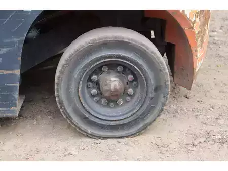 Gázüzemű targoncák 2009  Doosan G25G (16)