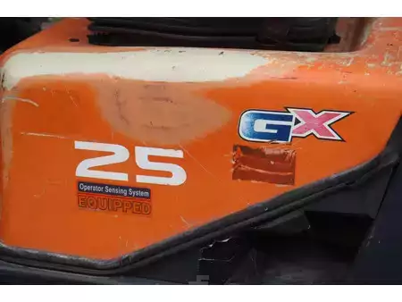 Gázüzemű targoncák 2009  Doosan G25G (17)