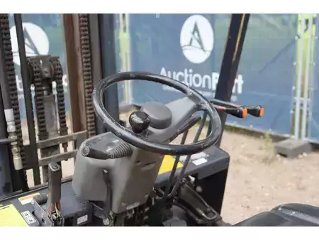 Gázüzemű targoncák 2009  Doosan G25G (24)