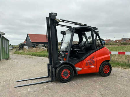 Gázüzemű targoncák 2006  Linde H45T (1)