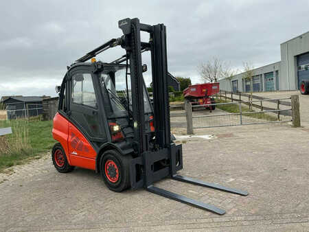 Gázüzemű targoncák 2006  Linde H45T (5)