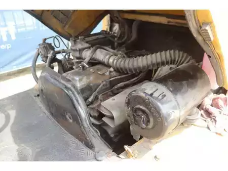 LPG VZV 1997  CAT Lift Trucks GP25 (32)