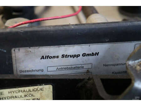 Elektromos 4 kerekű 2006  Toyota 7FBMF50 (26)