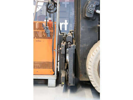 Elektromos 4 kerekű 2006  Toyota 7FBMF50 (9)