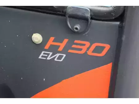 Diesel truck 2015  Linde H30D-02 (15)