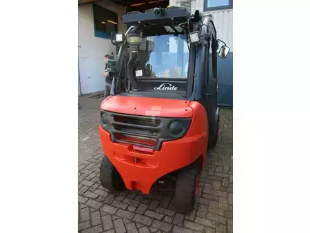 Diesel truck 2015  Linde H30D-02 (5)