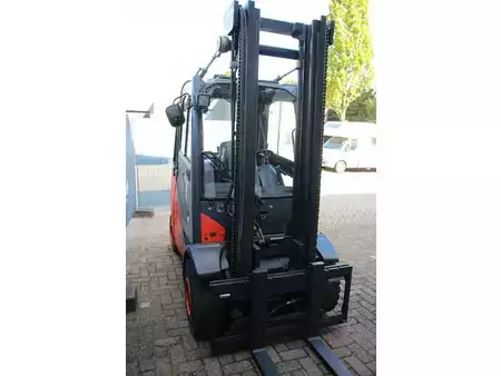 Diesel truck 2015  Linde H30D-02 (6)