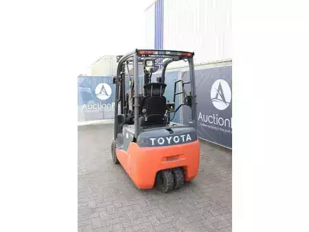 El truck - 4 hjulet 2012  Toyota 8FBET16 (4)