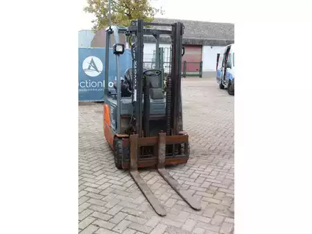 El Truck - 4-hjul - Toyota 8FBET15 (7)