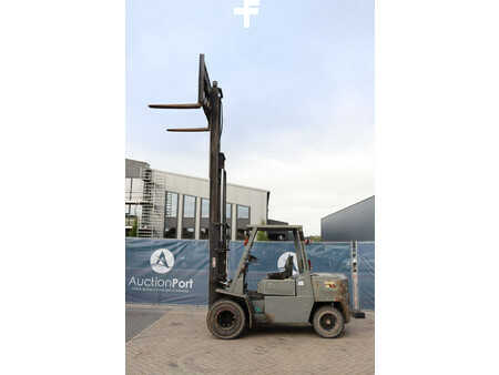 Diesel Forklifts 1999  Yang FD-45IIP (35)