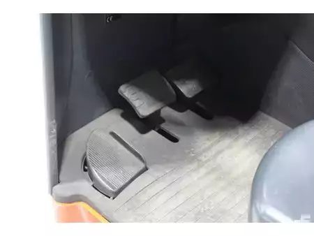 Retraky 2010  Linde R20G-03 (16)