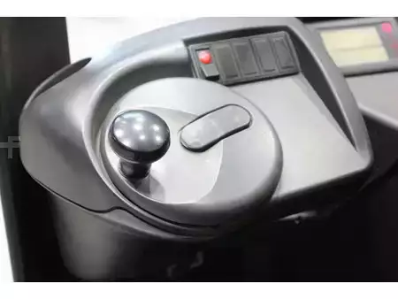 Retraky 2010  Linde R20G-03 (19)