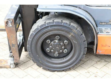 Carrelli elevatori GPL 2008  Toyota 02-8FGF30 (12)