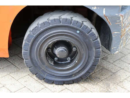 Carrelli elevatori GPL 2008  Toyota 02-8FGF30 (14)