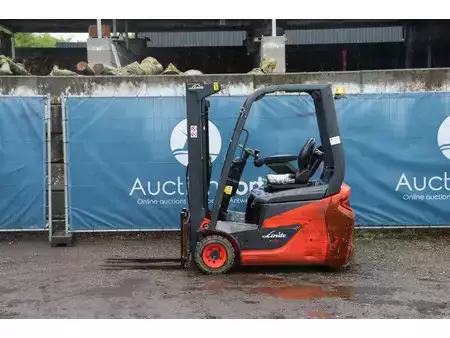 Eléctrica de 4 ruedas 2019  Linde E16C (2)