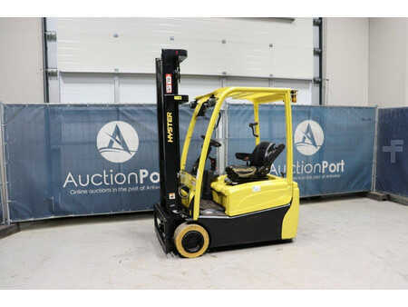 Eléctrica de 4 ruedas 2015  Hyster J2.0XNT MWB (1)