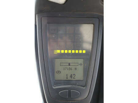 Elektro čtyřkolový VZV 2016  Linde E25L-01 (26)