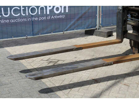 Elektro čtyřkolový VZV 2016  Linde E25L-01 (32)