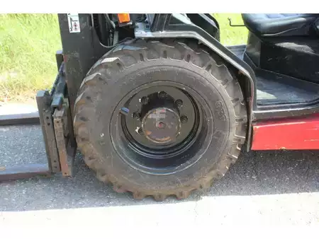 Terénní vysokozdvižný vozík 2006  Manitou MH25-4 (14)