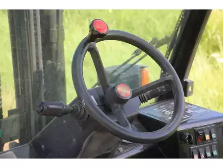 Terénní vysokozdvižný vozík 2006  Manitou MH25-4 (21)