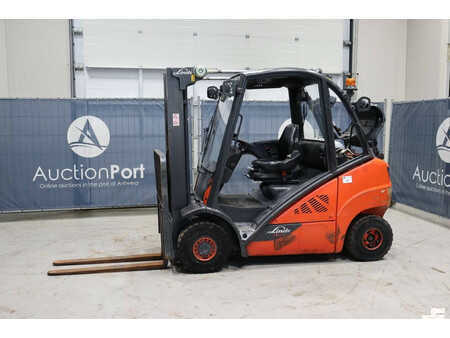 Carretilla elevadora GLP 2017  Linde H25T-02 (1)