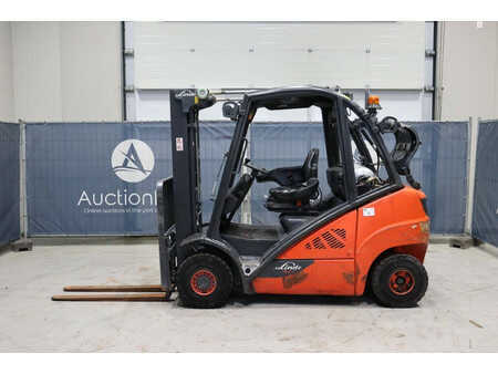 Carretilla elevadora GLP 2017  Linde H25T-02 (2)