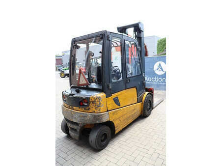 Elektro čtyřkolový VZV - Jungheinrich EFG 540 (6)