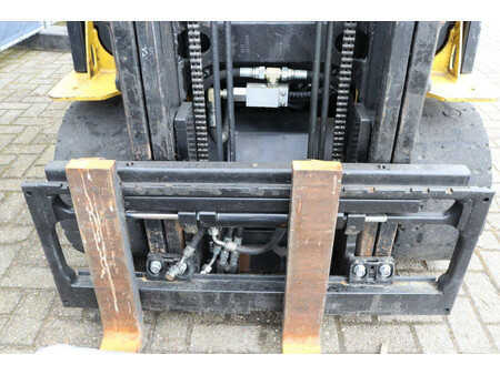 Elektro čtyřkolový VZV 2011  Yale ERP25VL (11)