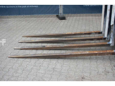 Dieselstapler - Hyundai 80D-9 (11)