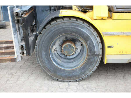 Dieselstapler - Hyundai 80D-9 (14)