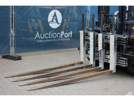 Dieselstapler - Hyundai 80D-9 (9)