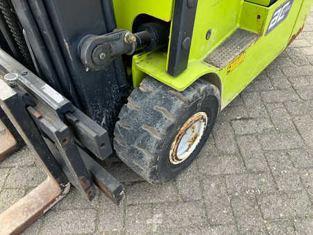 Carrelli elettrici 4 ruote 2006  Clark TMX15S (14)