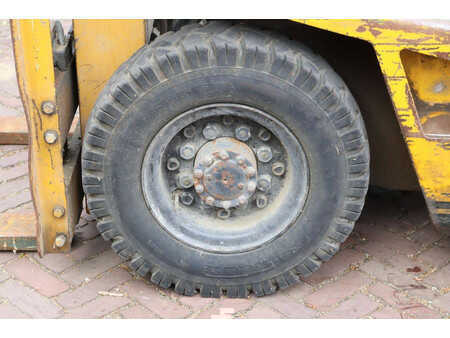 Diesel truck - Toyota 3FD25 (12)