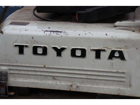 Diesel truck - Toyota 3FD25 (14)